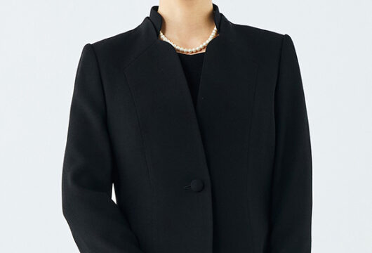 マーメイドラインの長めのワンピース　ユキ トリヰ ファインフォーマル